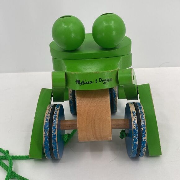 Melissa & Doug First Play Frolicking Frog Wooden Pull Toy 18 months - Picture 2 of 4